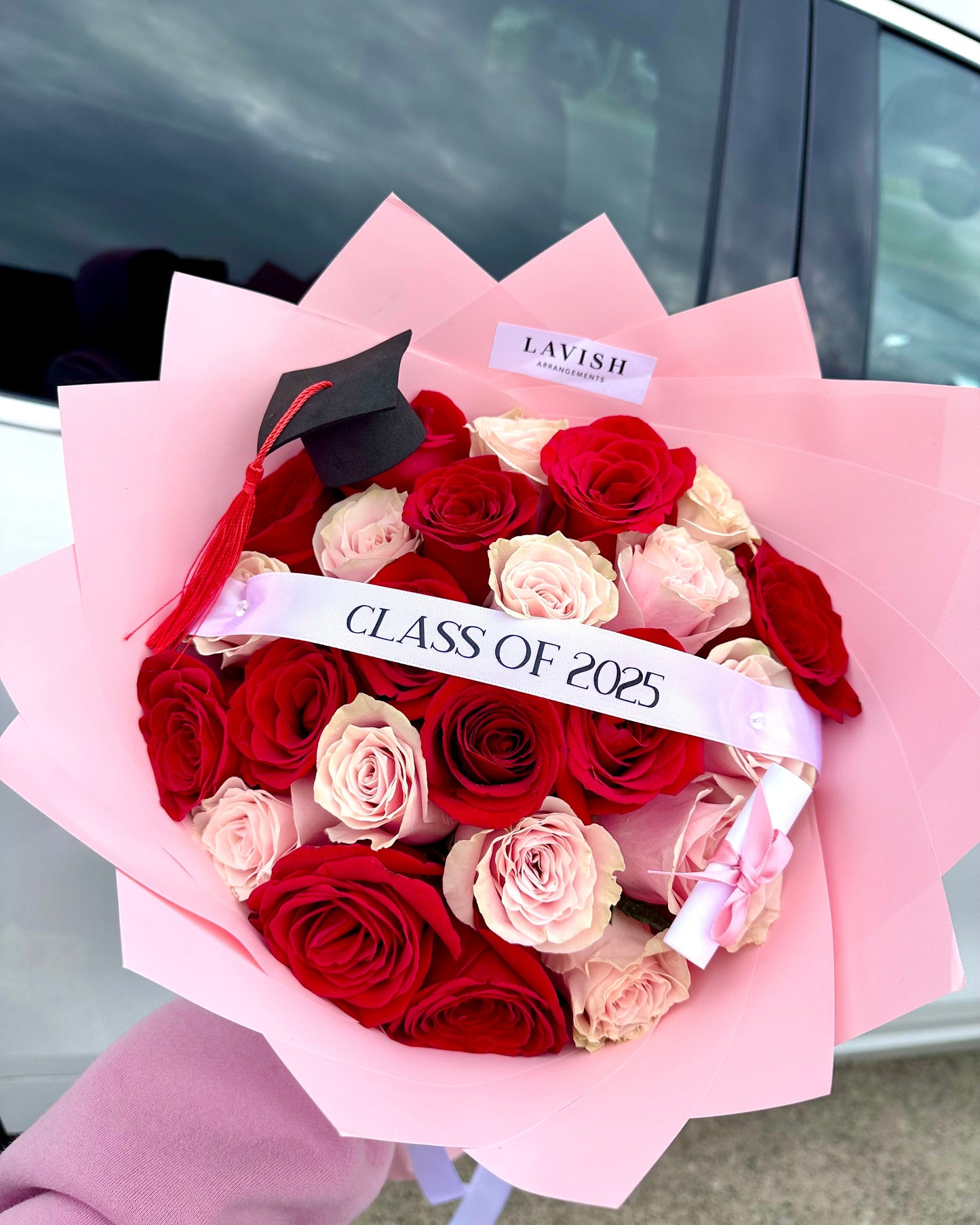 Graduation Rose Bouquet 🎓